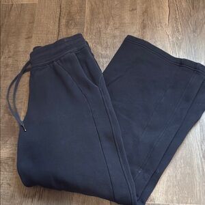 LULULEMON Scuba Wide Leg Pant